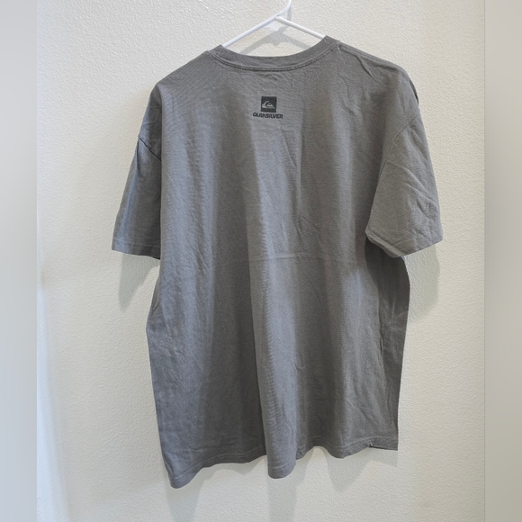 Quicksilver grey casual logo t-shirt size  XL - Picture 2 of 3